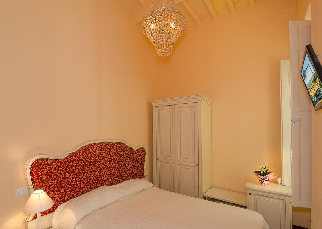 Hotel Galileo Пиза Екстериор снимка